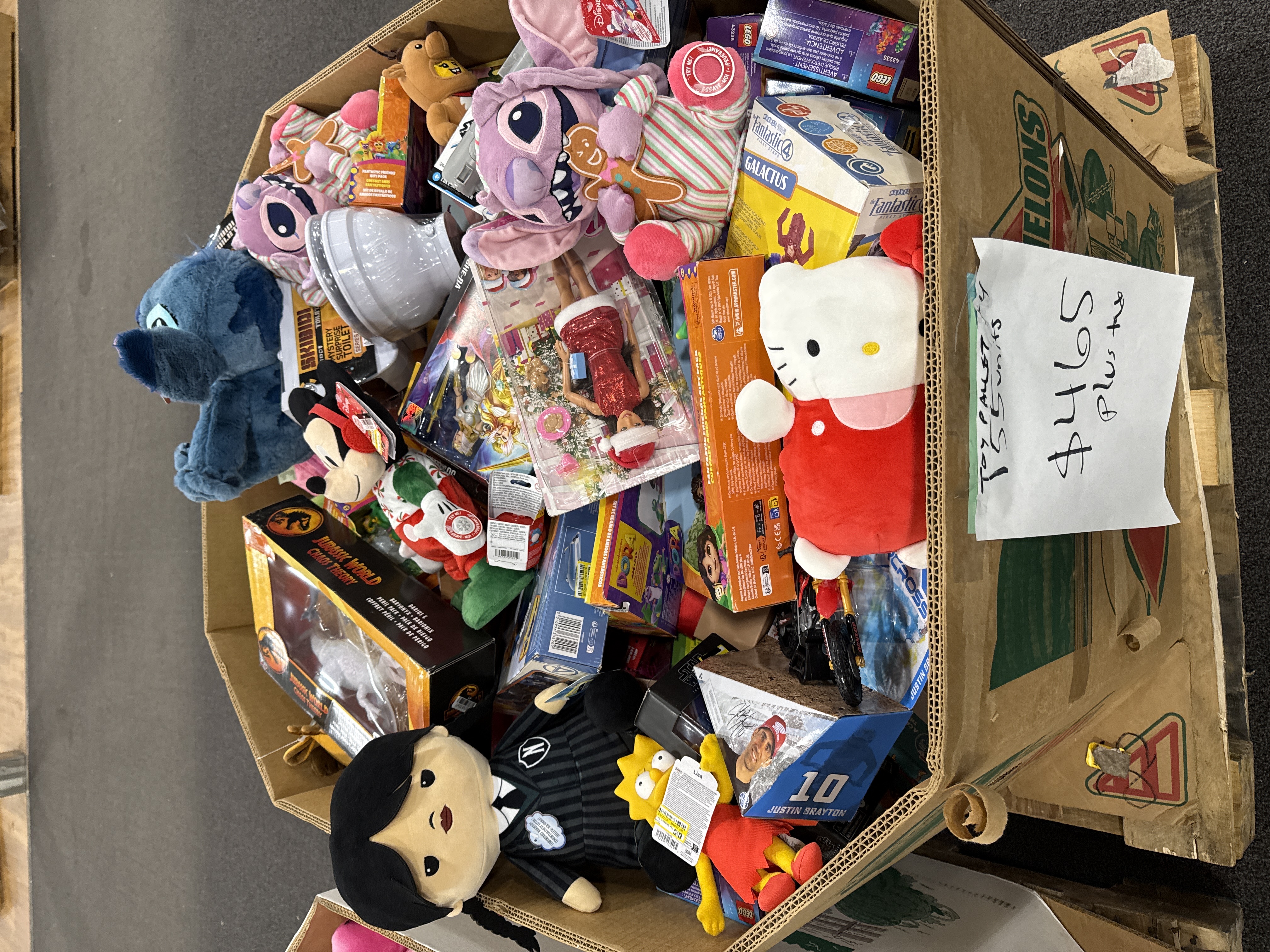 Toy pallet #4 - 155+ units