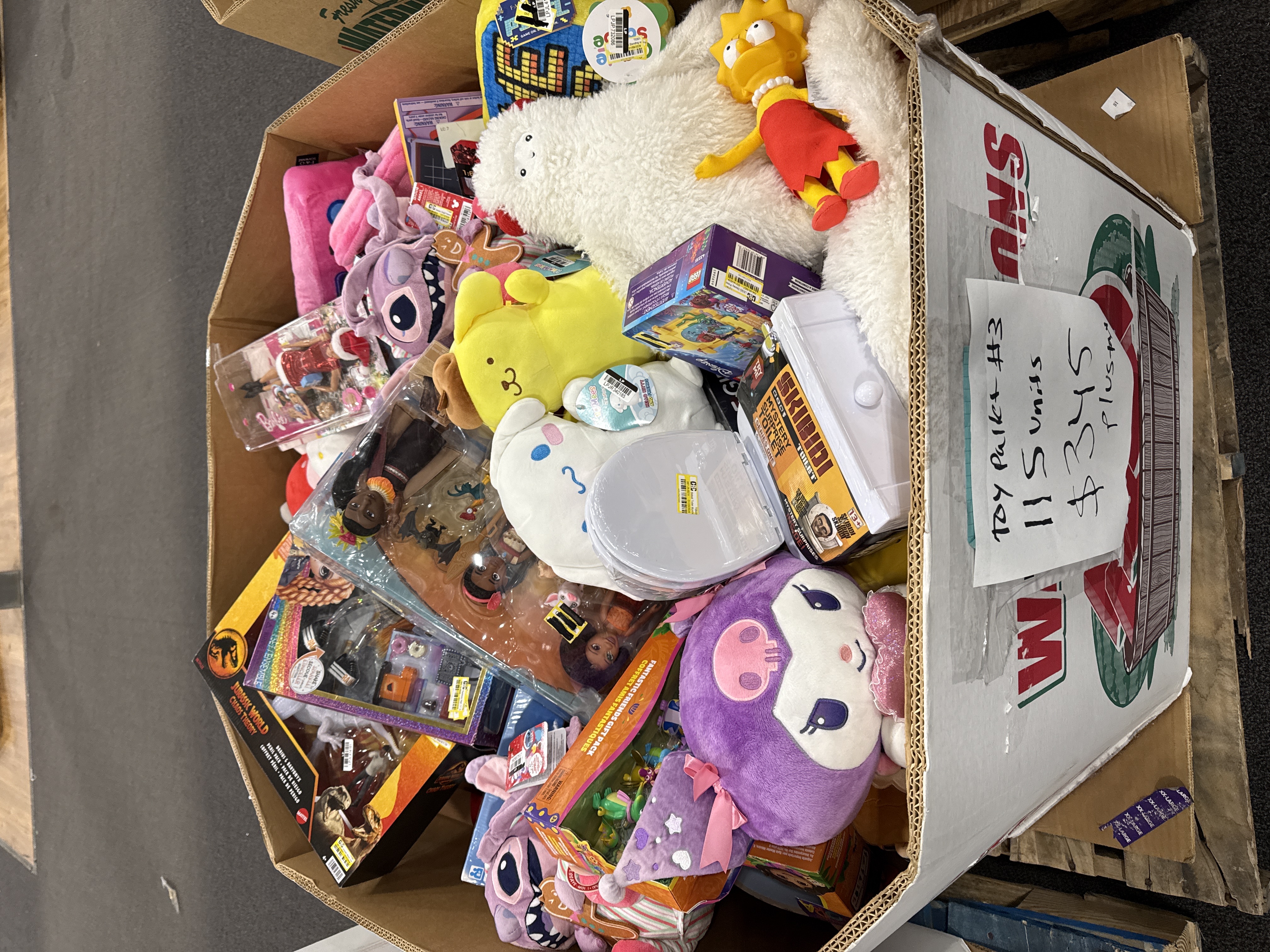 Toy pallet #3 - 115+ units