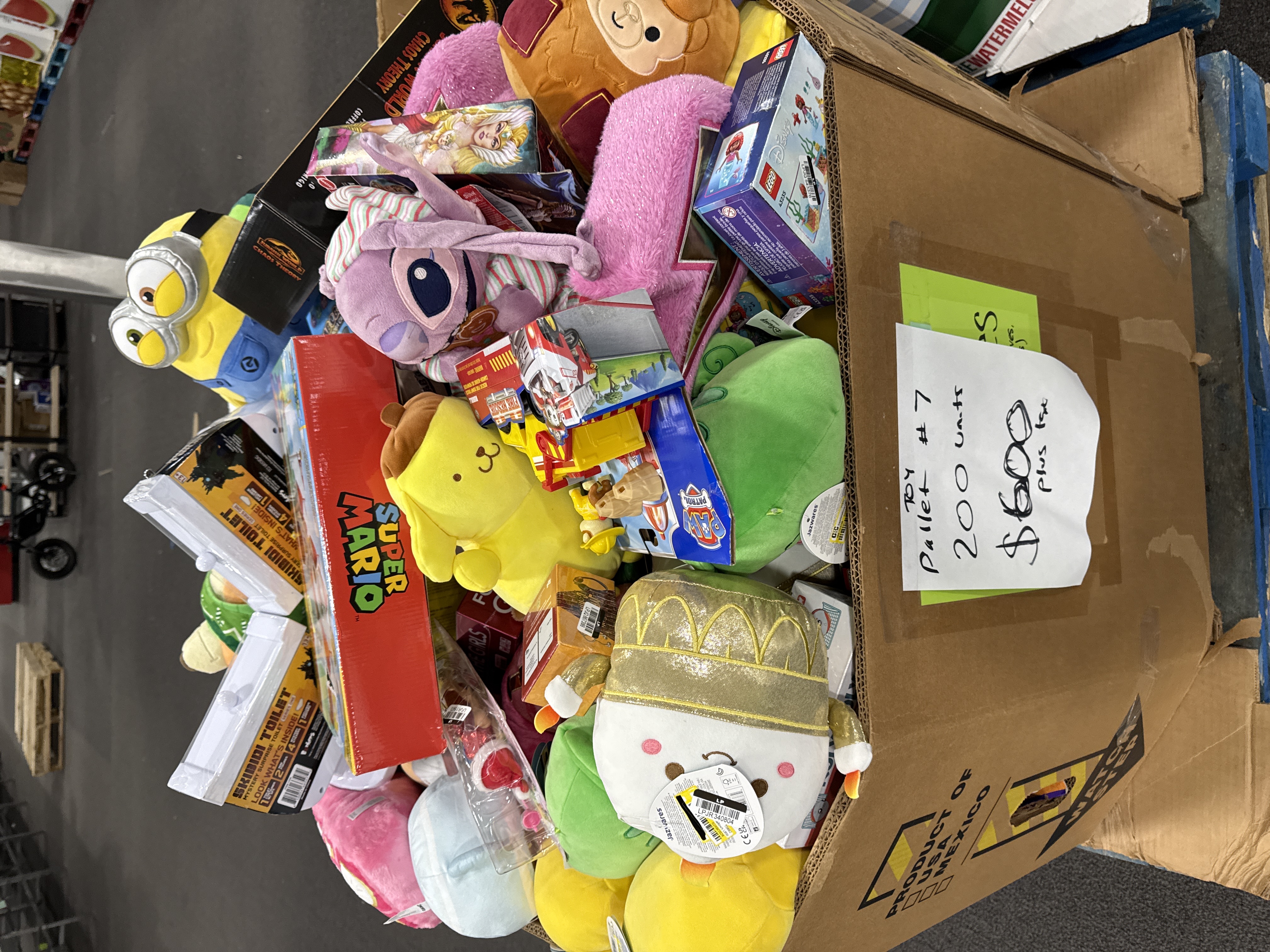 Toy pallet - 200+ items all new